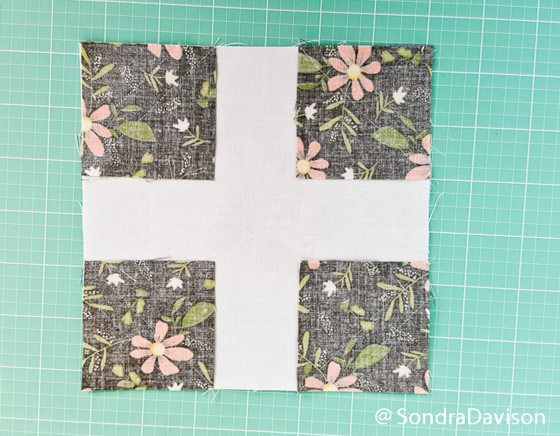 making a snowball quilt block with bonus blocks